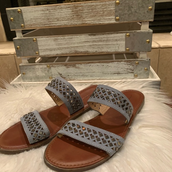 Sandals bundle - Picture 4 of 11
